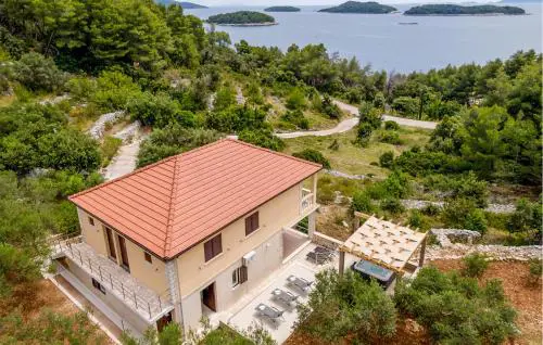 Holiday Home Prizba 43