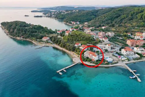 Apartments by the sea Kampor, Rab - 15310
