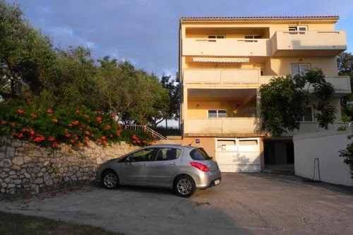 Apartments by the sea Kampor, Rab - 18268
