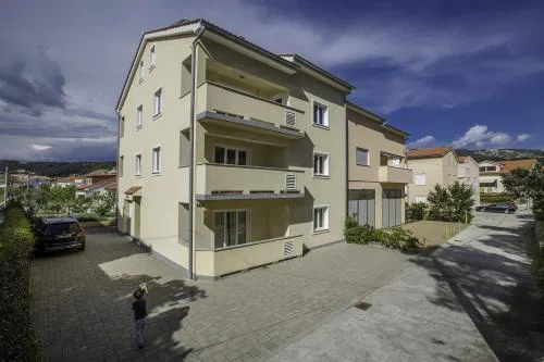 Apartments by the sea Palit, Rab - 13881