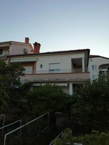 Apartments by the sea Rab - 18363