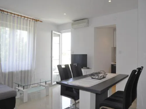 Apartments Profaca - Two Bedroom Apartment with Terrace
