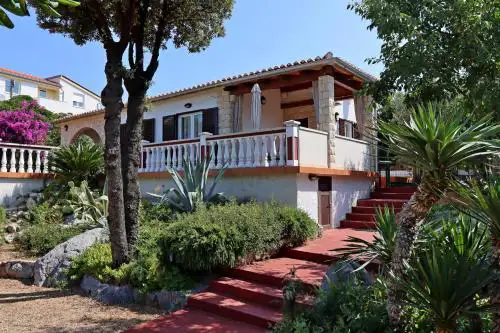 Apartments with a parking space Barbat, Rab - 24215