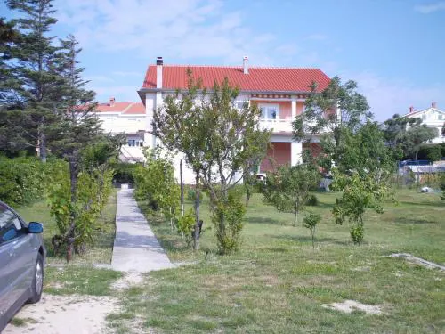 Apartments with parking spaces Kampor, Rab - 17886