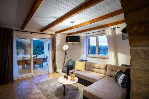 Beach Suite Nina