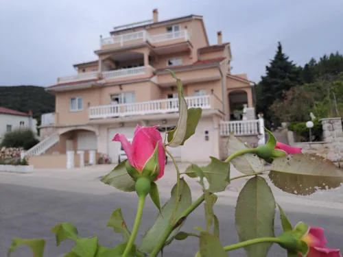 Gordana Apartments