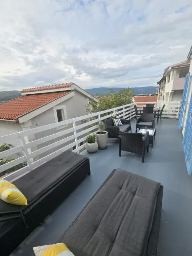 Apartment Tina