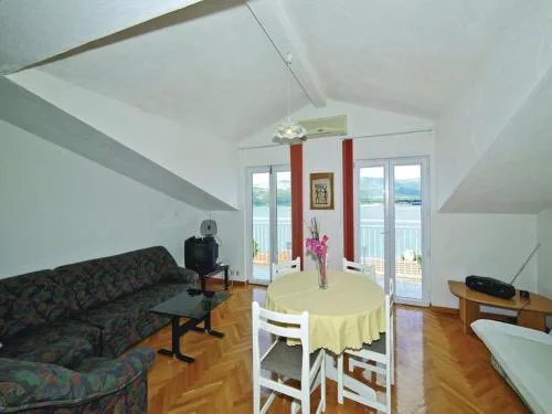 Apartments Halilovi - Two Bedroom Apartment 3