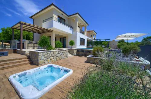 Luxury Villas LORD and LADY