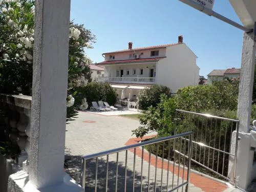 Ferien Haus bis 17 Personen