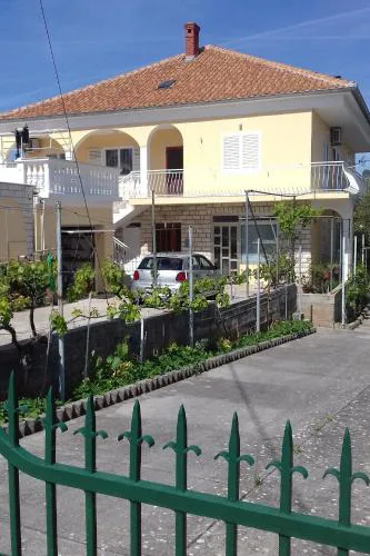 Apartment Kukljica 8277c