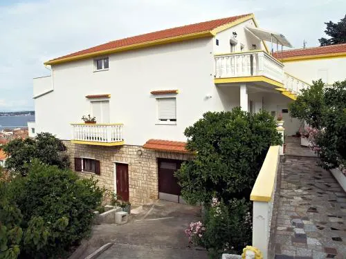 Apartments with parking space Preko, Ugljan - 20853