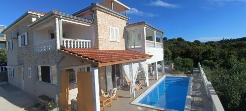 Apartments Solta