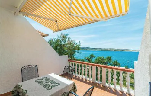 Lovely Apartment In Kustici With Wifi