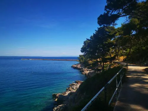 VELI LOŠINJ Rovenska 52