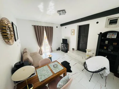 Apartment South Side, Vis