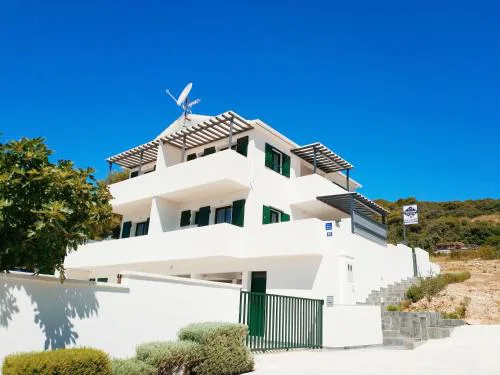 Apartments by the sea Milna, Vis - 21184