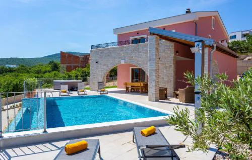 Pet Friendly Home In Vrbnik With Wifi