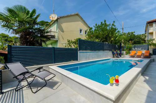 Apartments Pleasures