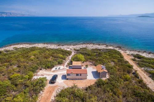 Private Bay Residence