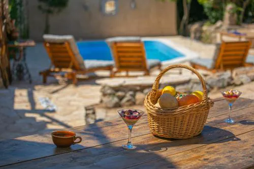 Terra Arhaica - Authentic house and traditional breakfast