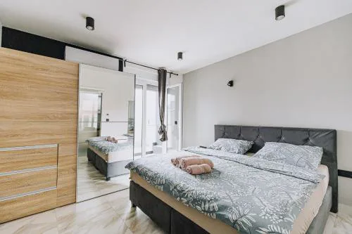 Allegra Rooms
