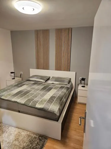 Apartman Cresnar