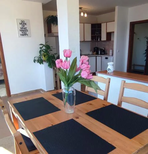Apartman Val - Blizu Jaruna i centra, s parkingom i terasom