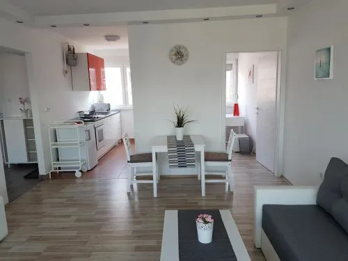 Apartment Alex Miramare