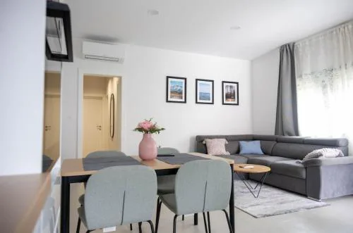 City Apartment Oaza