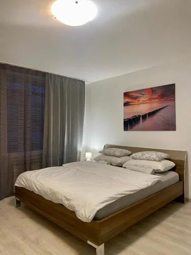 Blue Sky Apartment