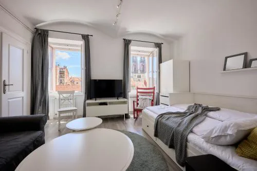 Cathedral View Apartment by Irundo