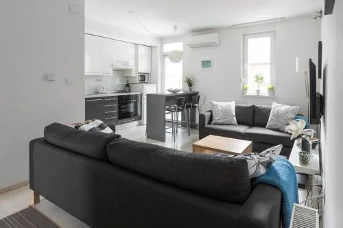 City center 2bedroom apartment