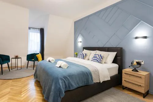Design 1BDR Loft near Kvaternik Square