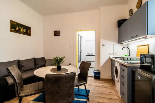 Flex SelfCheckIns 104 - Zagreb - Centar - Novo