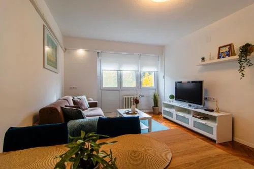 Flexible SelfCheckIns 109 - Zagreb - Bedroom - New