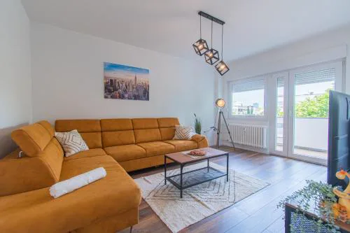 Flexible SelfCheckIns 53 - Zagreb - Loggia - New - Luxury