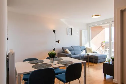 Flexible SelfCheckIns 67 - Zagreb - Loggia - Brand New - Luxury - Garage