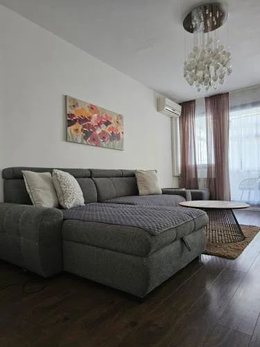 Joop Apartment