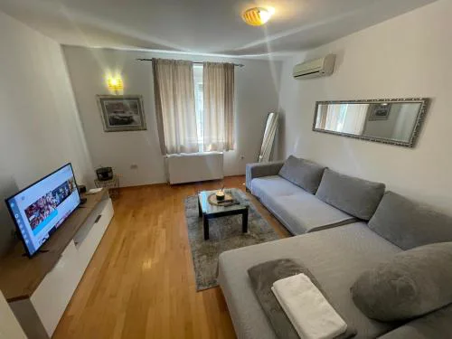 Mery's Apartment