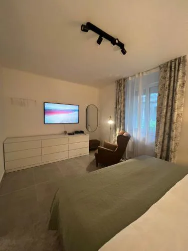New World Apartment Downtown