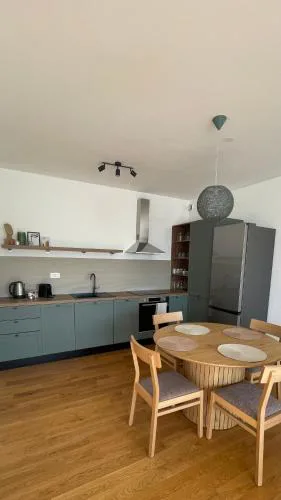 Nine Luxe. 53m2+ Garage+Balcony. NEW build.