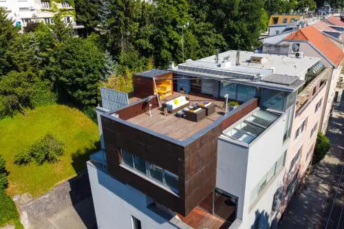Panorama Penthouse with Hot Tub and Sauna