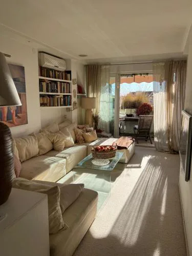 Penthouse Easydoor