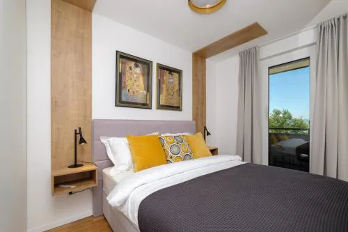 Studio Apartman KRILA WINGS- parking in garage