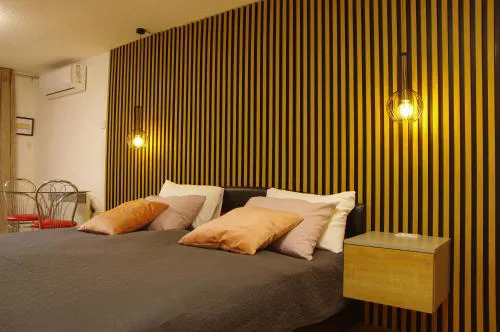 Studio apartment Lovrekovic