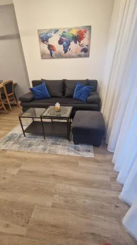 Tin's Apartment