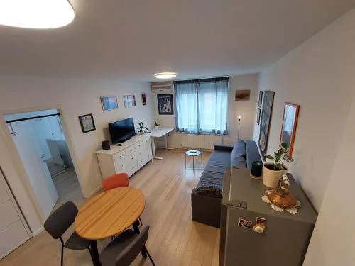 Zagreb Apt near River&Bus&Airport