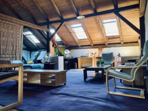 Sasha Fabris Studios residence - Summer Boxes