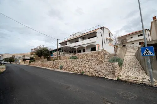 Apartment Zubovici 16063a